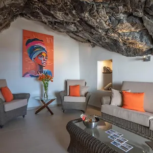 Spectacular Cave With Two Large Terraces , Santa-Cruz de Ténérife Espagne